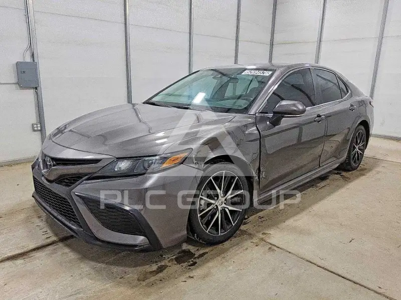 2024 Toyota CAMRY фото