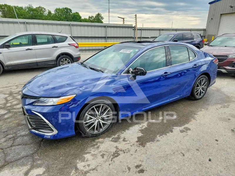 2024 Toyota CAMRY фото