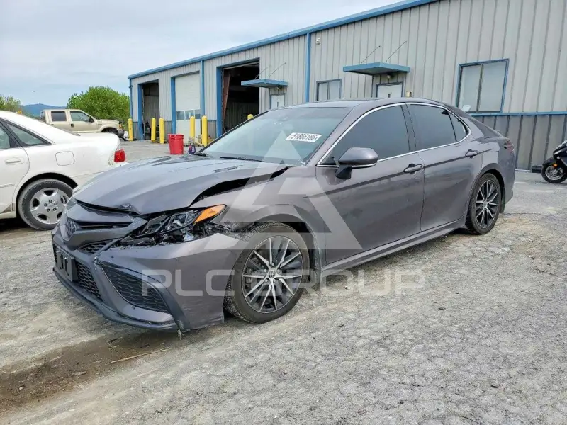 2024 Toyota CAMRY photo