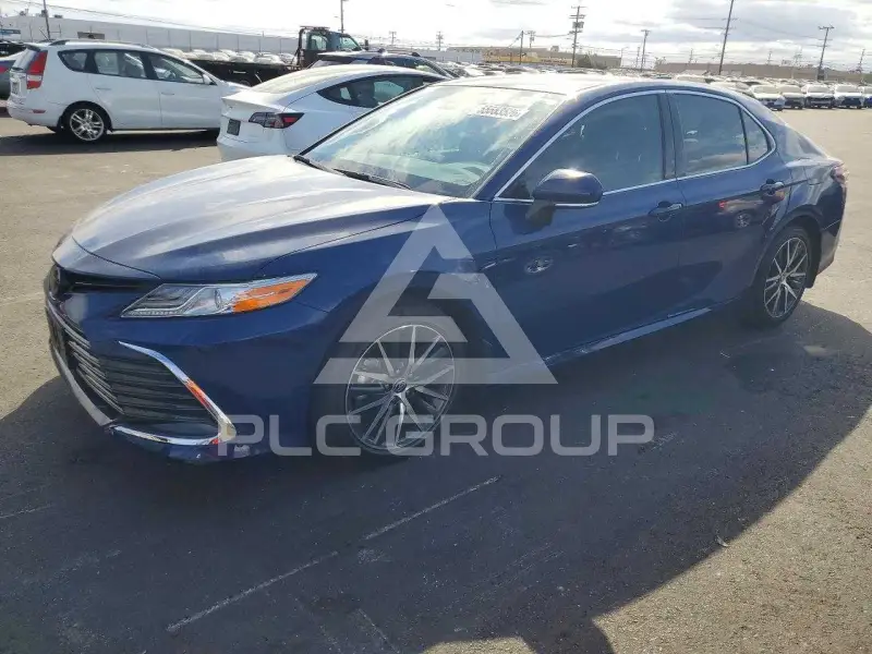 2024 Toyota CAMRY фото