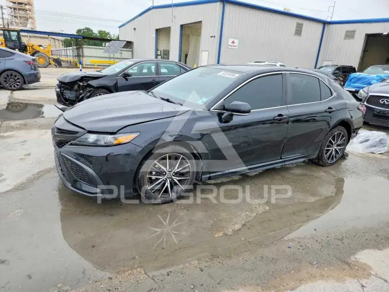 2024 Toyota CAMRY фото