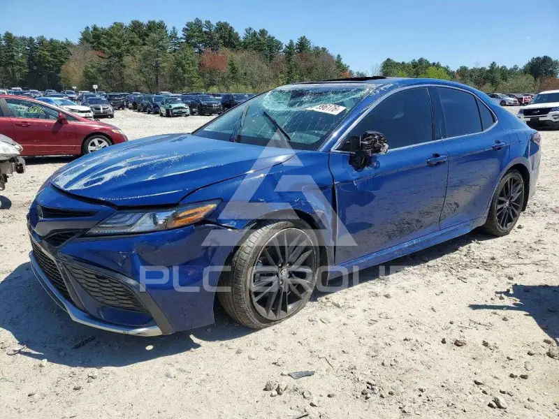 2024 Toyota CAMRY фото