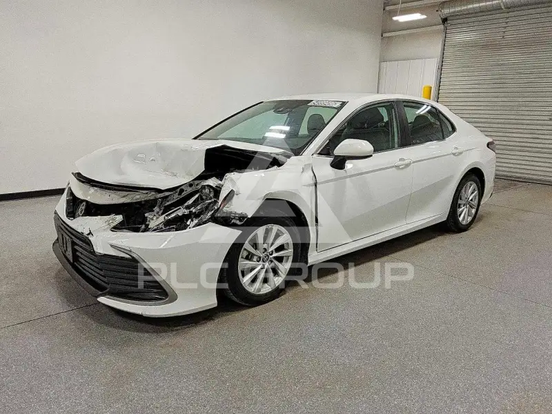 2024 Toyota CAMRY фото