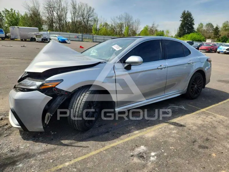2024 Toyota CAMRY фото