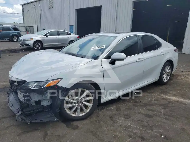 2024 Toyota CAMRY фото