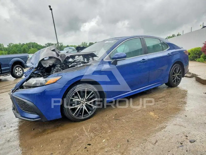 2024 Toyota CAMRY фото
