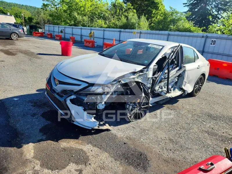 2024 Toyota CAMRY фото