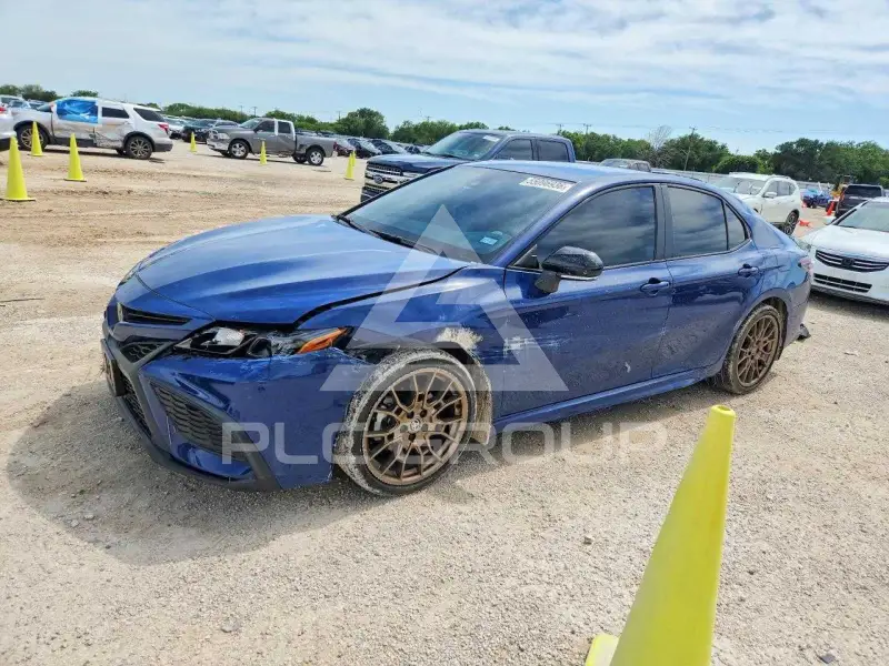 2024 Toyota CAMRY фото