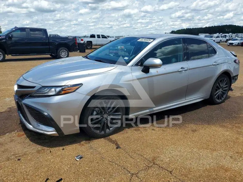 2024 Toyota CAMRY photo