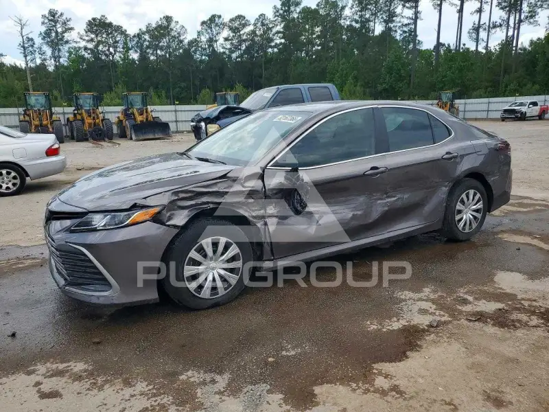 2024 Toyota CAMRY фото