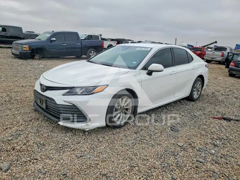 2024 Toyota CAMRY фото