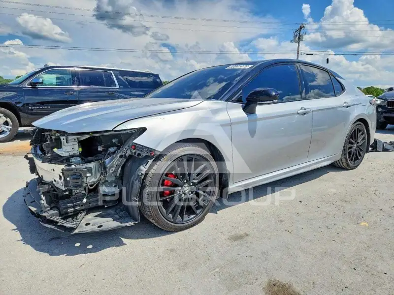 2024 Toyota CAMRY фото