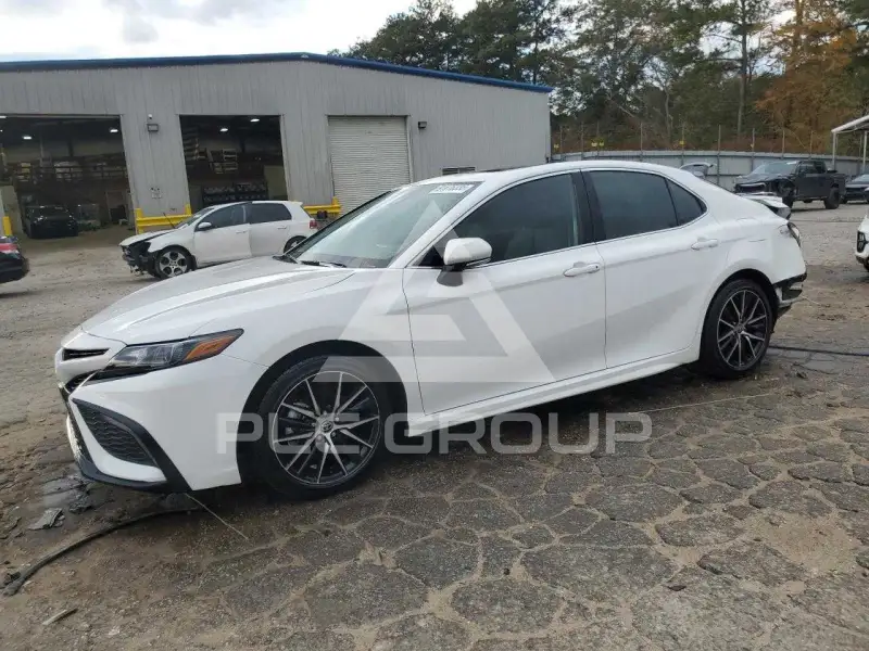 2024 Toyota CAMRY фото