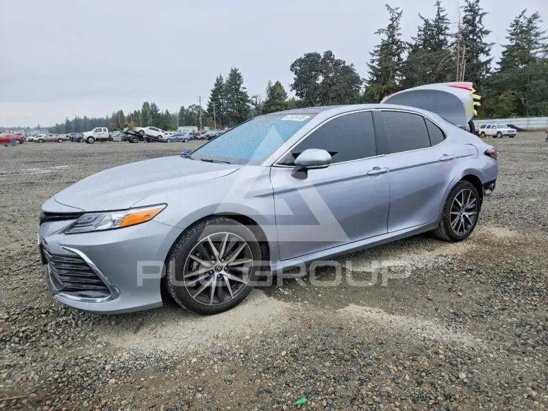 2024 Toyota CAMRY фото