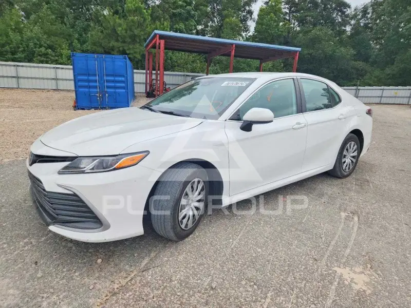 2024 Toyota CAMRY фото