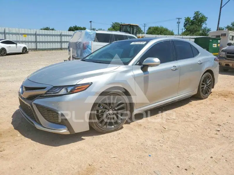 2024 Toyota CAMRY фото