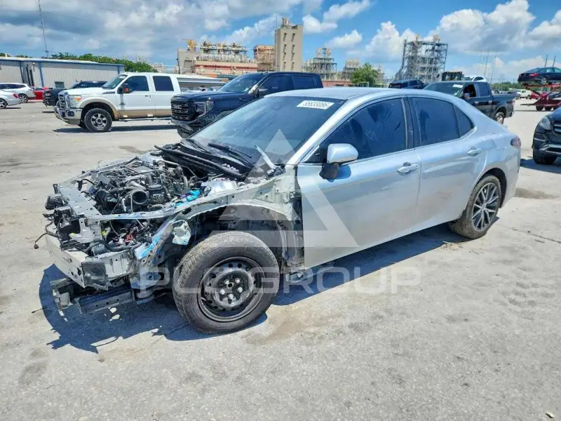 2024 Toyota CAMRY фото