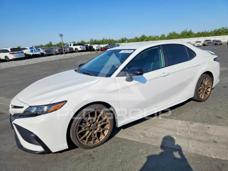 2024 Toyota CAMRY photo