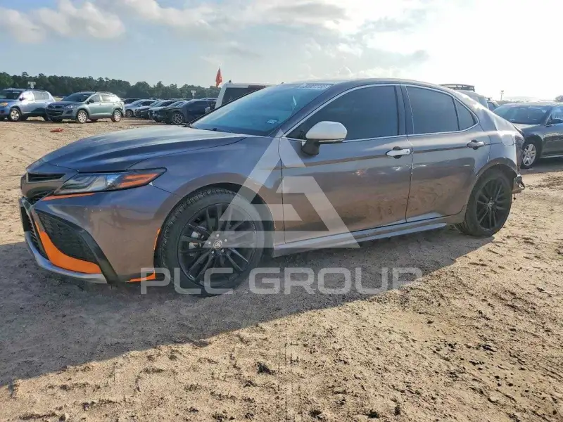 2024 Toyota CAMRY фото