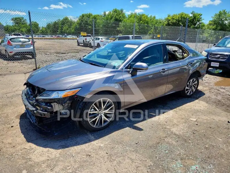 2024 Toyota CAMRY photo