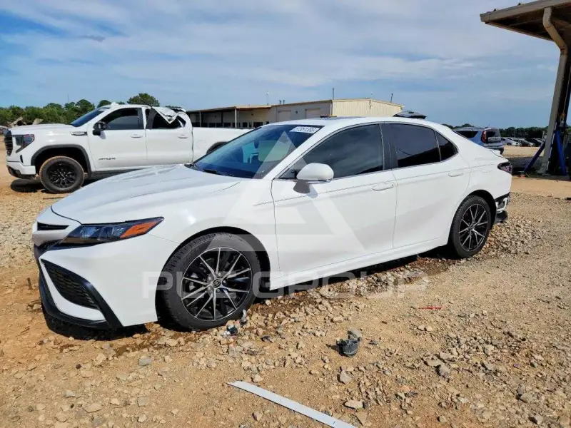 2024 Toyota CAMRY фото