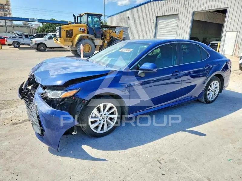 2024 Toyota CAMRY photo
