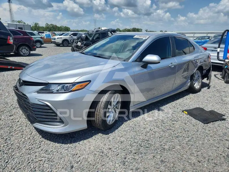 2024 Toyota CAMRY фото