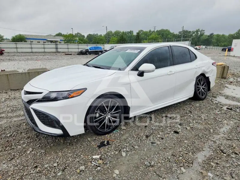 2024 Toyota CAMRY фото