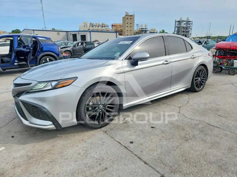 2024 Toyota CAMRY фото