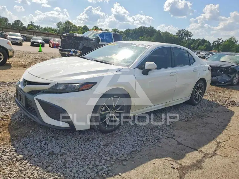 2024 Toyota CAMRY фото