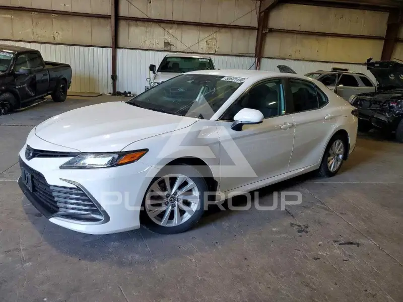 2024 Toyota CAMRY фото