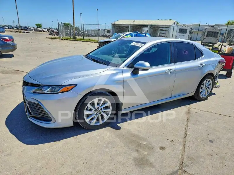 2024 Toyota CAMRY фото