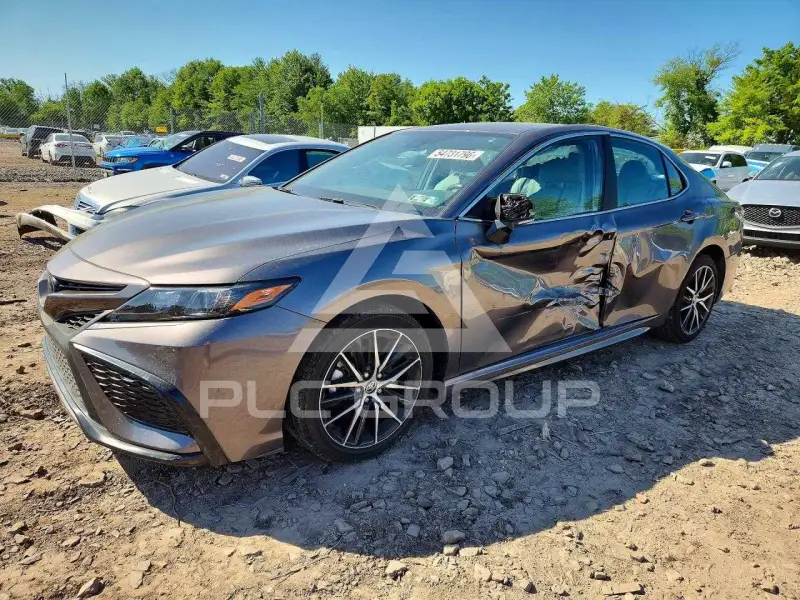 2024 Toyota CAMRY фото