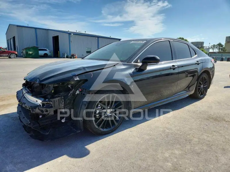 2024 Toyota CAMRY фото