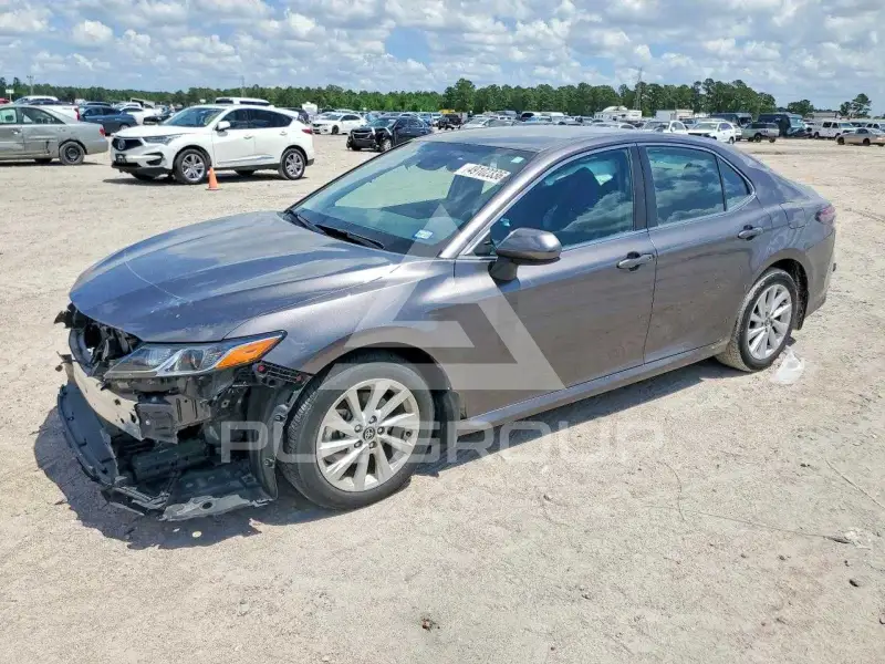 2024 Toyota CAMRY фото