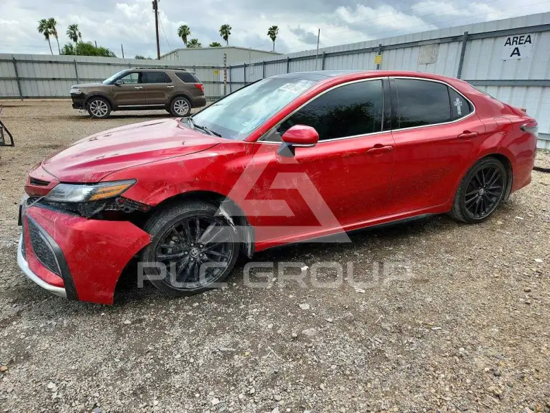 2024 Toyota CAMRY фото