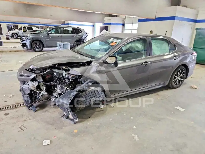 2024 Toyota CAMRY фото