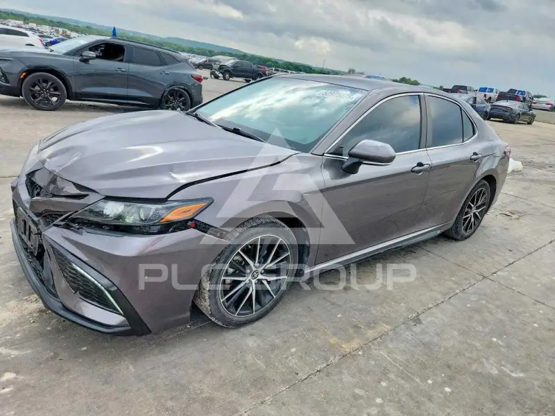 2024 Toyota CAMRY photo