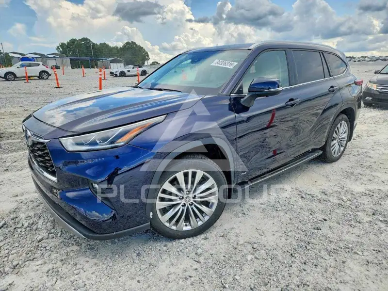2024 Toyota Highlander фото