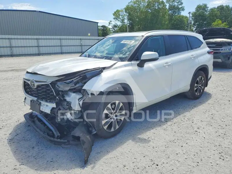 2024 Toyota Highlander фото