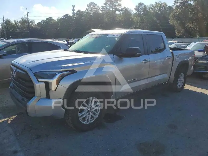 2024 Toyota TUNDRA photo
