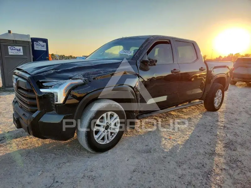 2024 Toyota TUNDRA фото