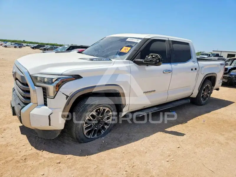 2024 Toyota TUNDRA photo