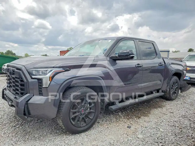 2024 Toyota TUNDRA фото