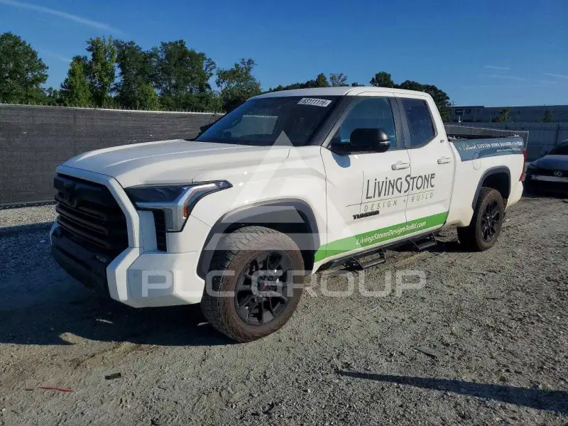2024 Toyota TUNDRA фото