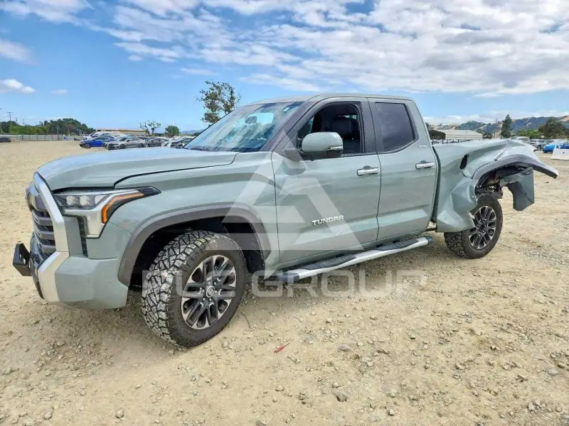 2024 Toyota TUNDRA фото