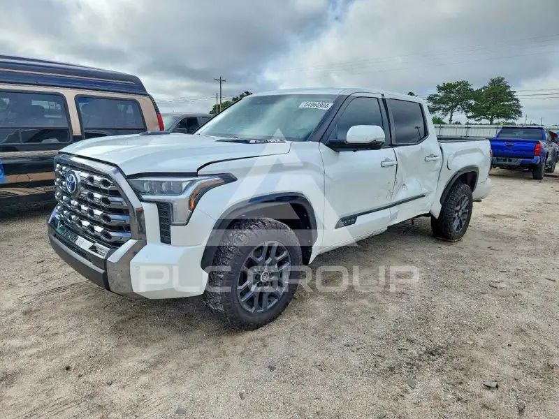 2024 Toyota TUNDRA photo