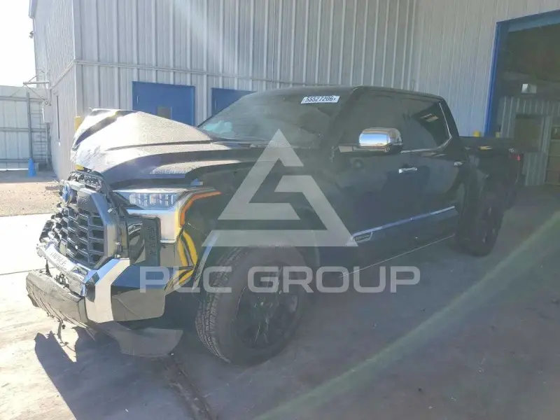 2024 Toyota TUNDRA фото