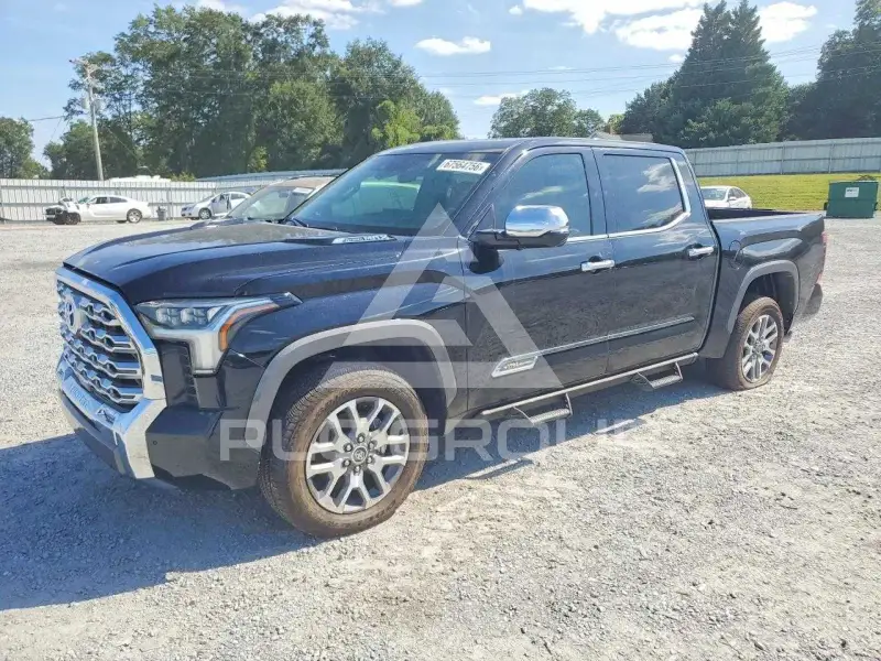 2024 Toyota TUNDRA фото