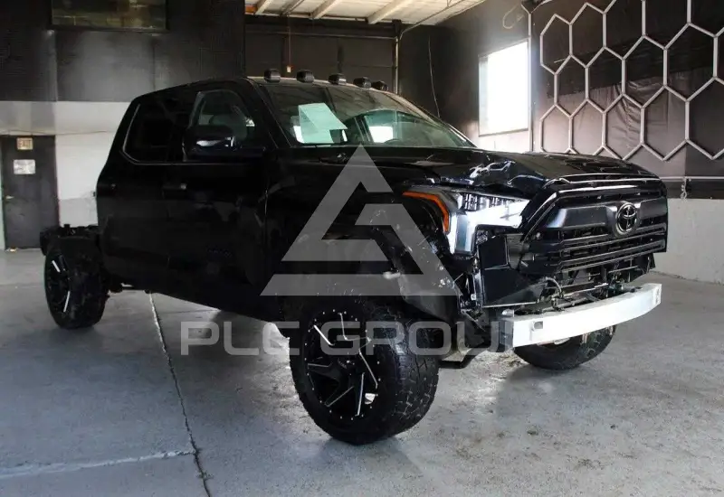 2024 Toyota TUNDRA фото
